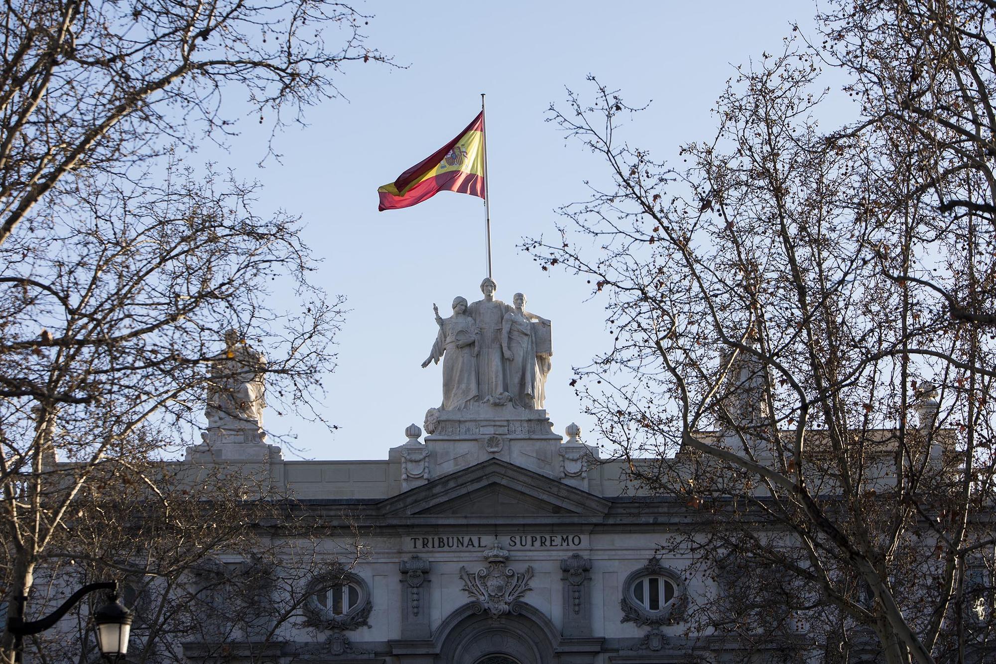 Tribunal Supremo bandera